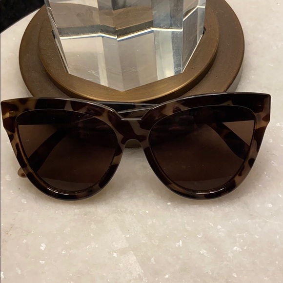LE SPECS “LIAR LIAR” SUNGLASSES VOLCANIC TORT - Picture 3 of 6